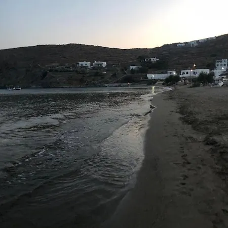 Vaya * Agios Dimitrios (Kythnos)